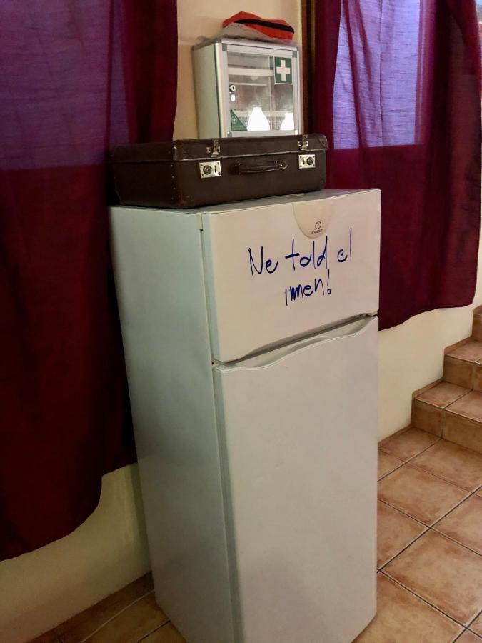 Whole Basement Former Pub3 For Bachelor / Bachelorette Party Βουδαπέστη Εξωτερικό φωτογραφία